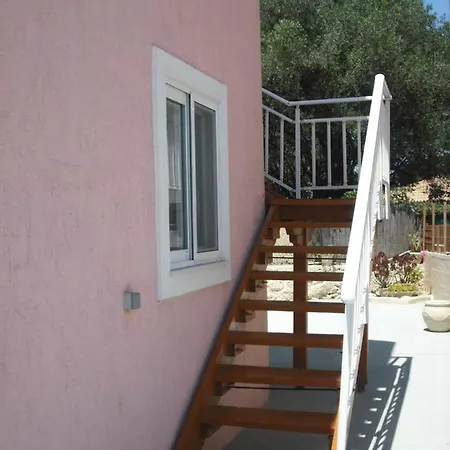 σαραντησ μαρκόπουλος Casa de Férias