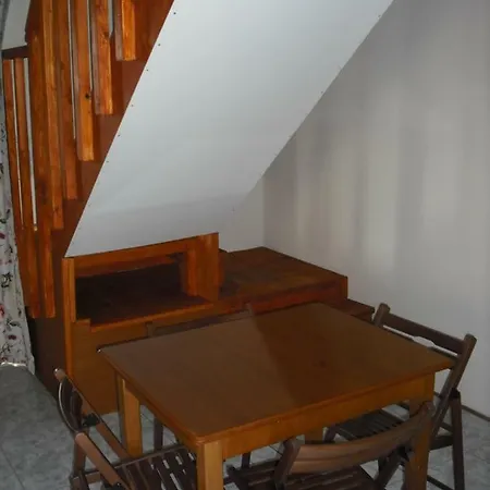 σαραντησ μαρκόπουλος Casa de Férias