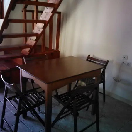 Hébergement de vacances σαραντησ μαρκόπουλος Lakíthra