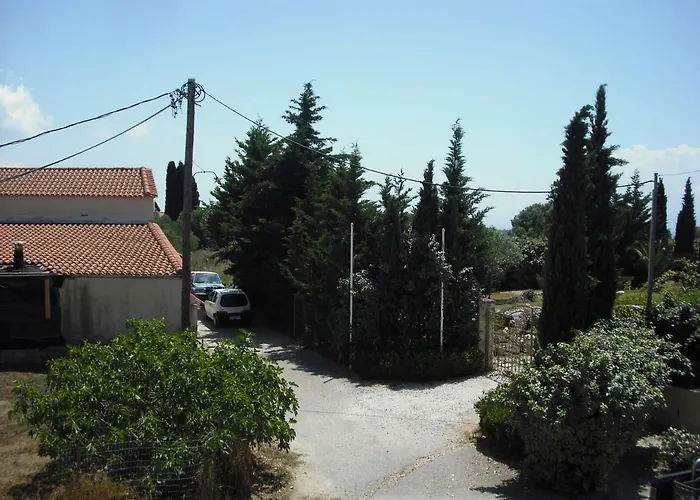 σαραντησ μαρκόπουλος Hébergement de vacances