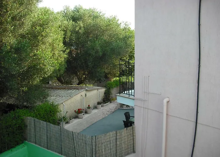 σαραντησ μαρκόπουλος Ferienhaus